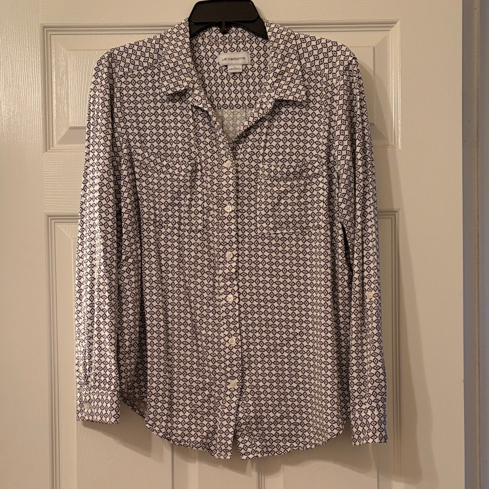 Liz Claiborne long sleeve shirt